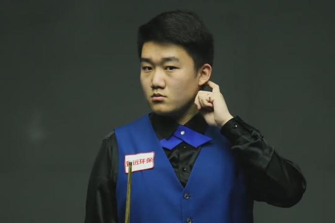 他继续以冷 他继续以冷